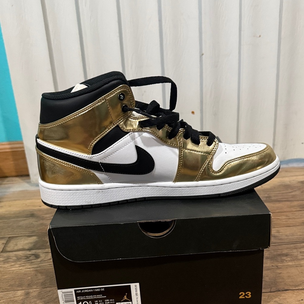 Jordan Sneakers in Gold, Black, and White - Picture 2 of 5